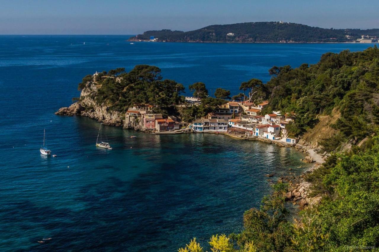 **** Beau T2 De 40 M2, Jardin De 70M2, Au Calme, A 50 Metres De La Plage Le Pradet Exteriör bild